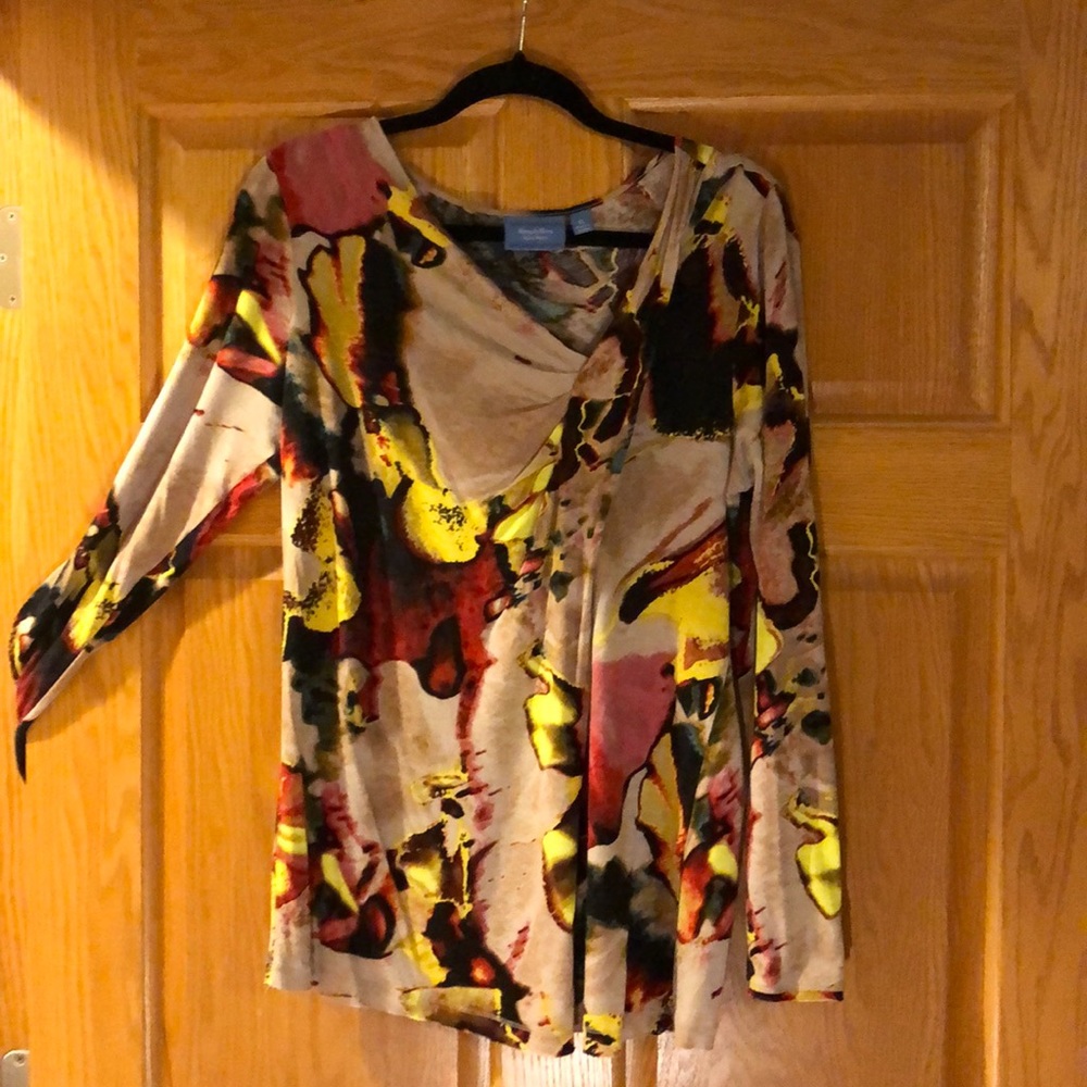 Long sleeve top